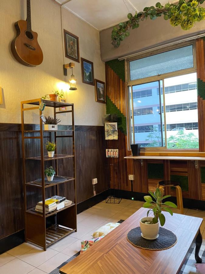 Escape Backpackers Kk Hostel Kota Kinabalu Exterior foto